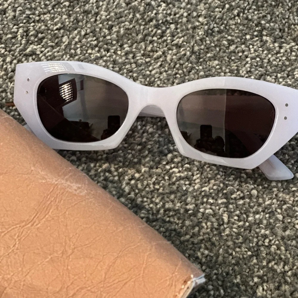 Ray-Ban Pulse limited Edition KAT BIO-BASED sunglasses - Picture 2 of 9